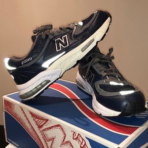 NEW BALANCE SPECIAL EDITION